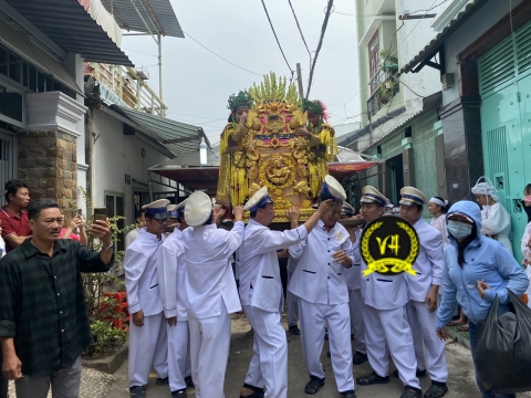 Hình Mai Táng 14
