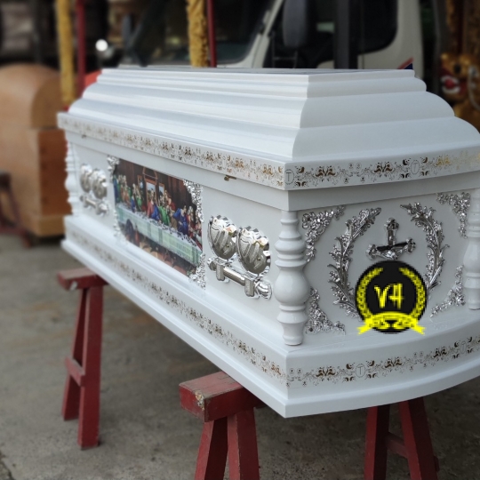 ÁO QUAN ĐẠO THIÊN CHÚA GIÁO